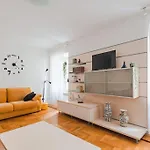 Piazza Unita Apartamento *