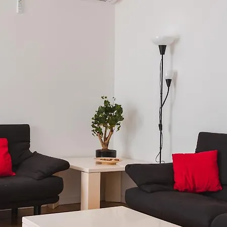Piazza Unita Apartment *